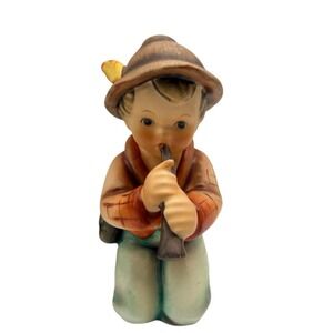 Vintage Goebel Hummel Little Tooter Figurine #214/H TMK Germany Porcelain‎ Boy